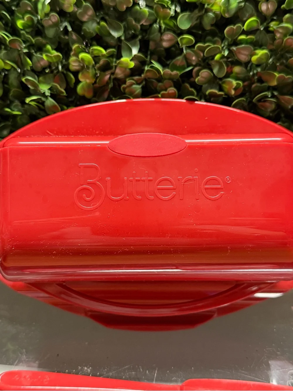 Butterie Butter Red Butter Keeper with Spreader